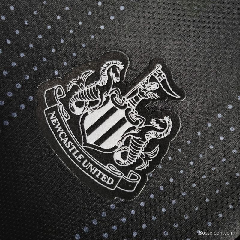 22/23 Newcastle United Black Jersey