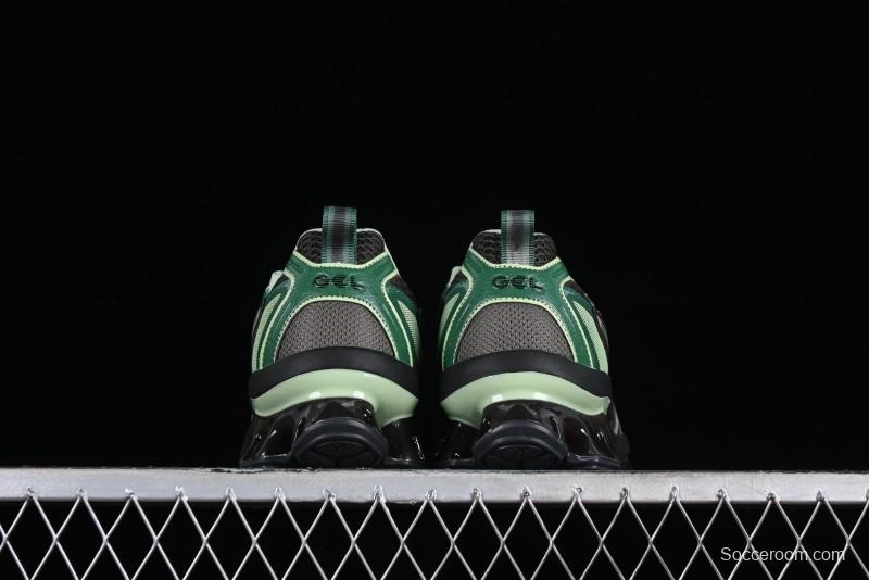 Asics Gel-Quantum Kinetic Retro Casual Sneakers with Thick Sole and Height Increasing Design - 1203A270-251