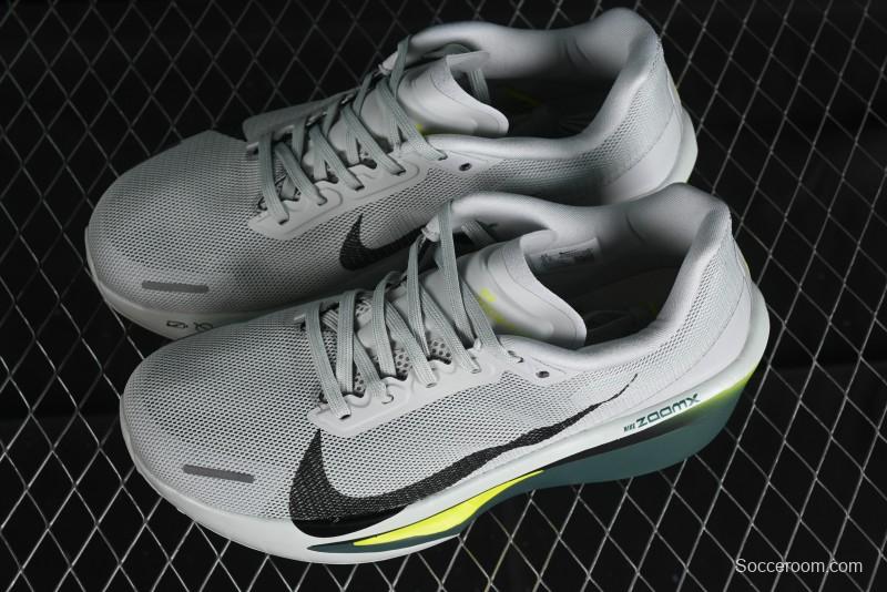 Nike Zoom Fly 6 Running Shoes with Flyknit and React Technology - FN8455-100