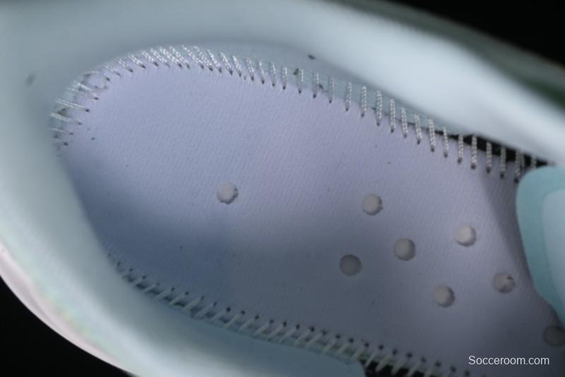 Nike Air Zoom Pegasus 35 Running Shoes with Breathable Mesh and Zoom Air Cushion - FQ7261-400