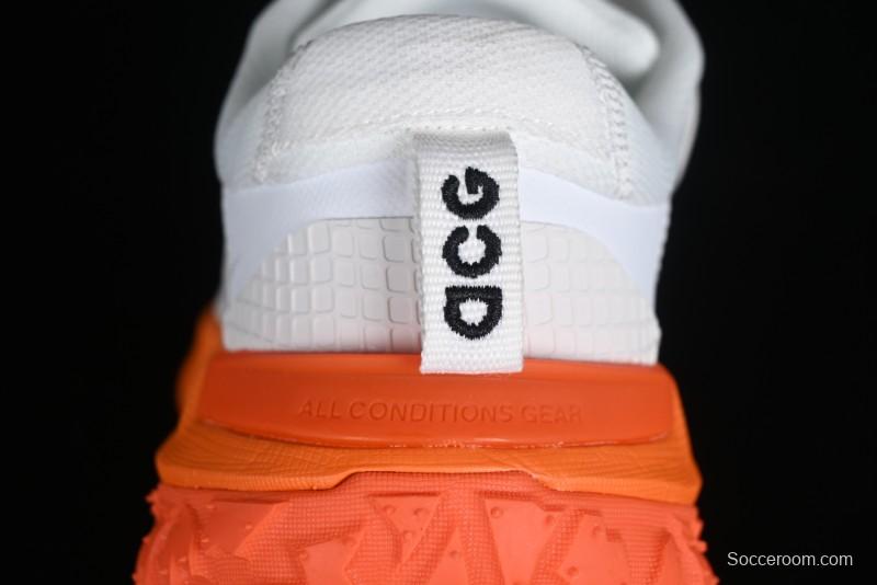 Nike ACG Mountain Fly 2 Low GTX SE Outdoor Hiking Shoes with GORE-TEX and React Foam - DV7903-100