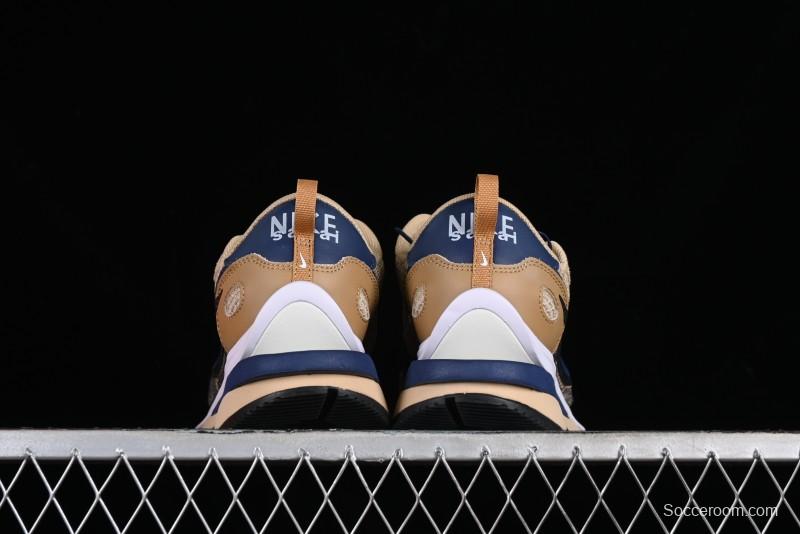 Nike Sacai VaporWaffle 3.0 Deconstructed Running Shoes with Layered Sole - CV1363-102