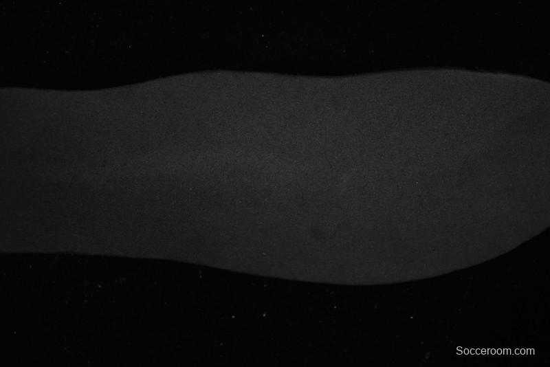 Nike Air Max 90 Retro Running Shoes with Air Cushion Technology - DH4095-001