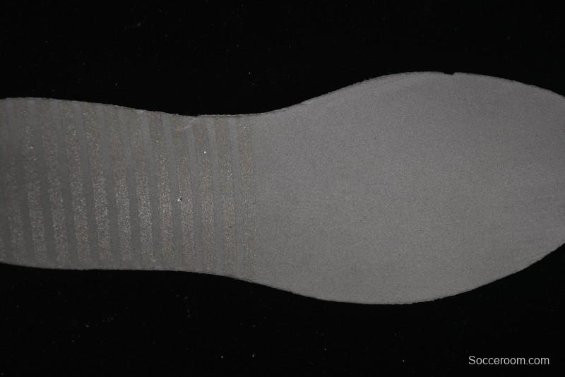 Nike V5 RNR Millennium Classic Retro Running Shoes with Foam Midsole - HJ5228-100