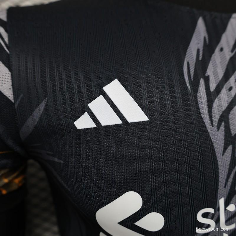 Player Version 25/26 Liverpool Dark Grey with Golden Phoenix Pattern Jersey