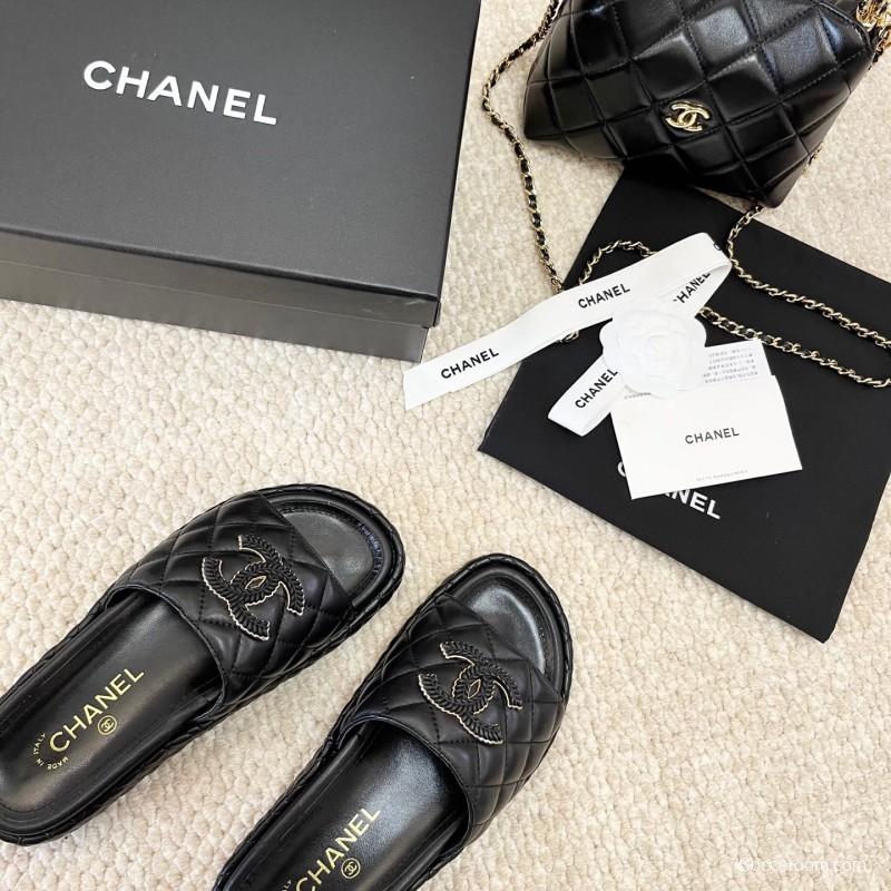 2025 Chanel Black Leather Slippers CC Stitching KFY00290