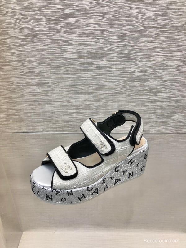 2025 Women Chanel White Black Leather Sandals Platform LY00330