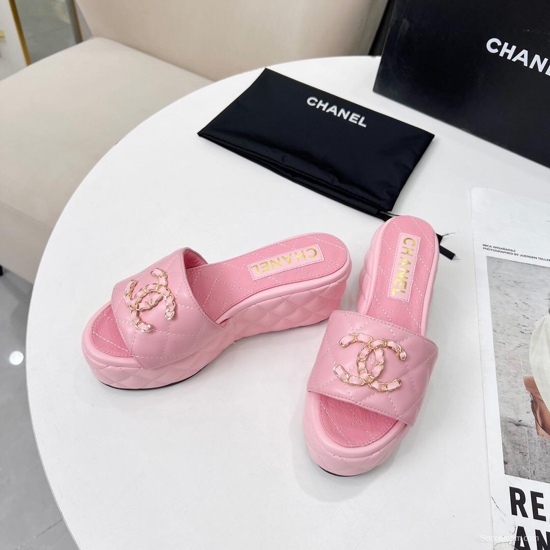 2025 Women Chanel Pink Leather Platform Sandals LY00240