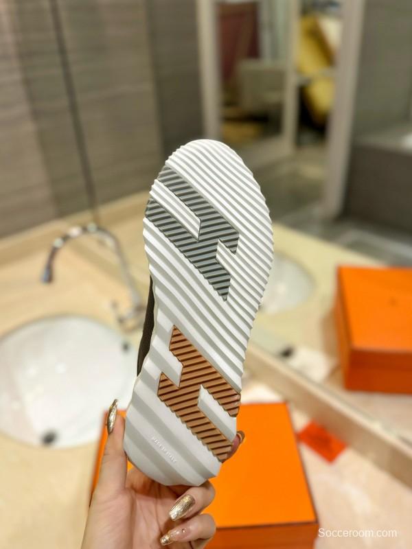 2024 Unisex Hermès Brown Khaki Mesh Suede Sneakers