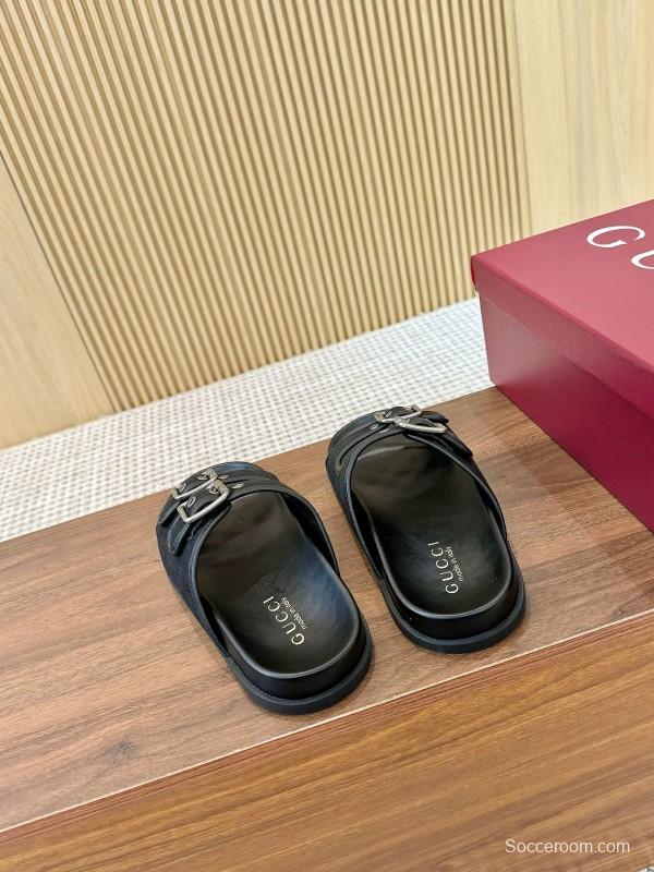 2025 Women Gucci Black Leather Slippers LY00240