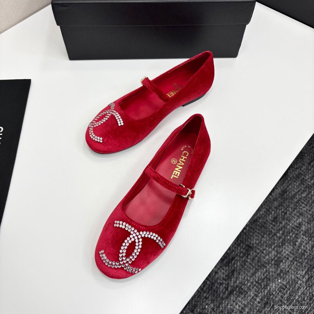 2025 Women Chanel Red Velvet Ballet Flats KFY00280