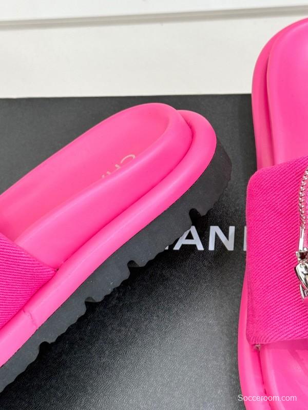 2025 Slippers Chanel Pink Fabric Slippers