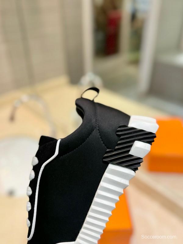 2024 Unisex Hermès Black Imported Silk Calfskin Suede Casual Sneakers MJ00320