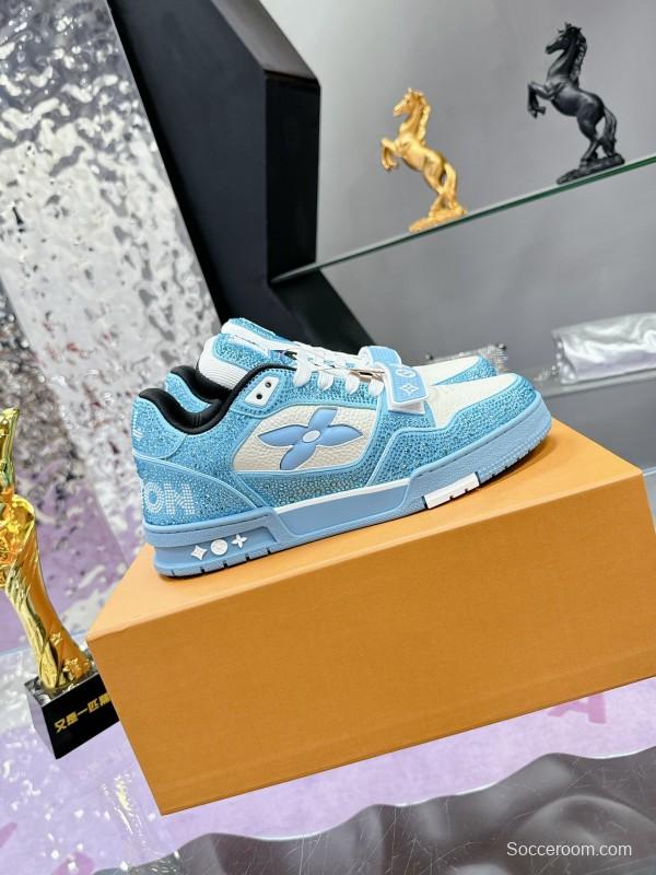 2025 Unisex Louis Vuitton Blue White Leather Denim Plimsolls Beaded LV Trainer AS00400