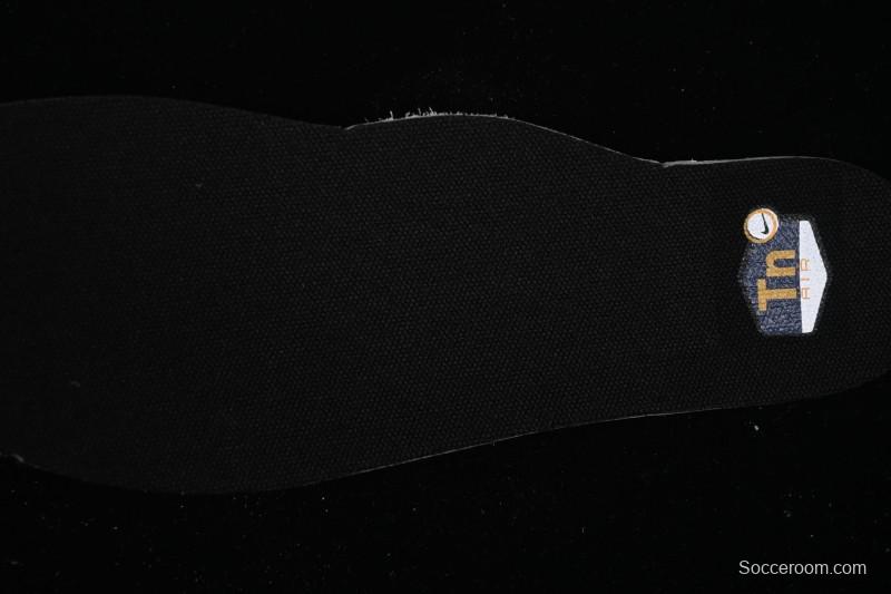 Nike Air Max Plus Retro Running Shoes with Air Cushion - FN6949-400