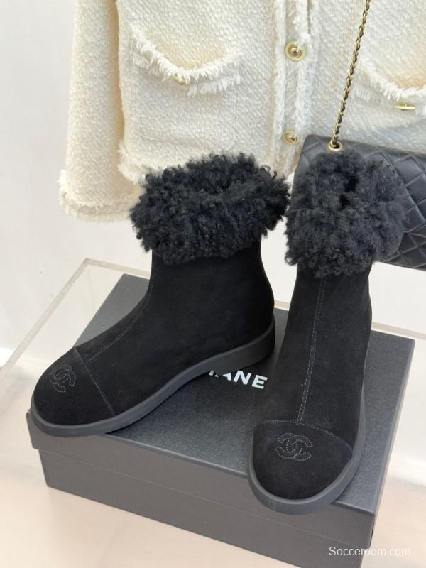 Chanel 25K Series Two-Tone CC Fur Snow Boots - KFY00300