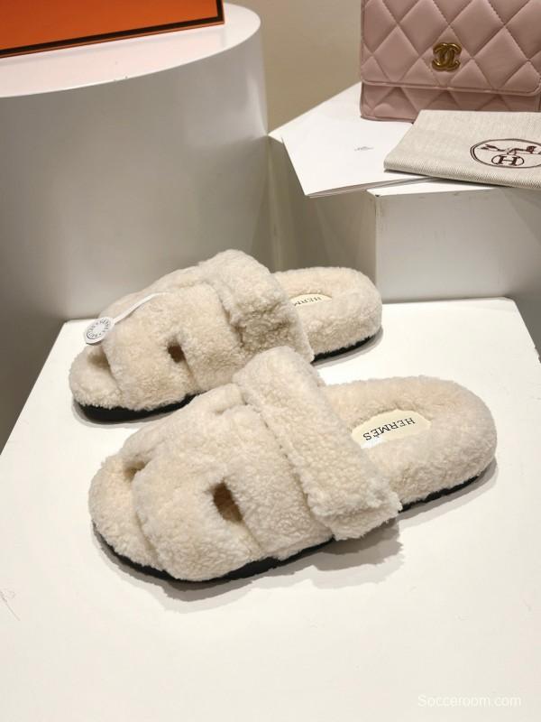 H Love Erjiu Full Wool Slippers with Wavy Fur Design - LY00270