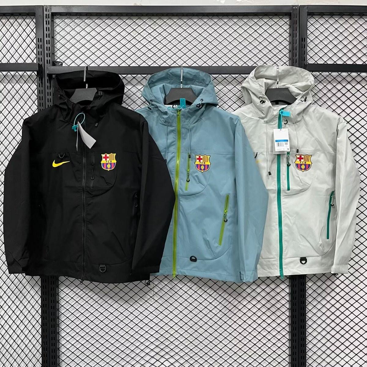 25/26 Barcelona Black/Light Grey/Cream Full Zipper Hoodie Windbreaker